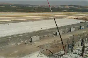 Восстановление аэропорта Мус
